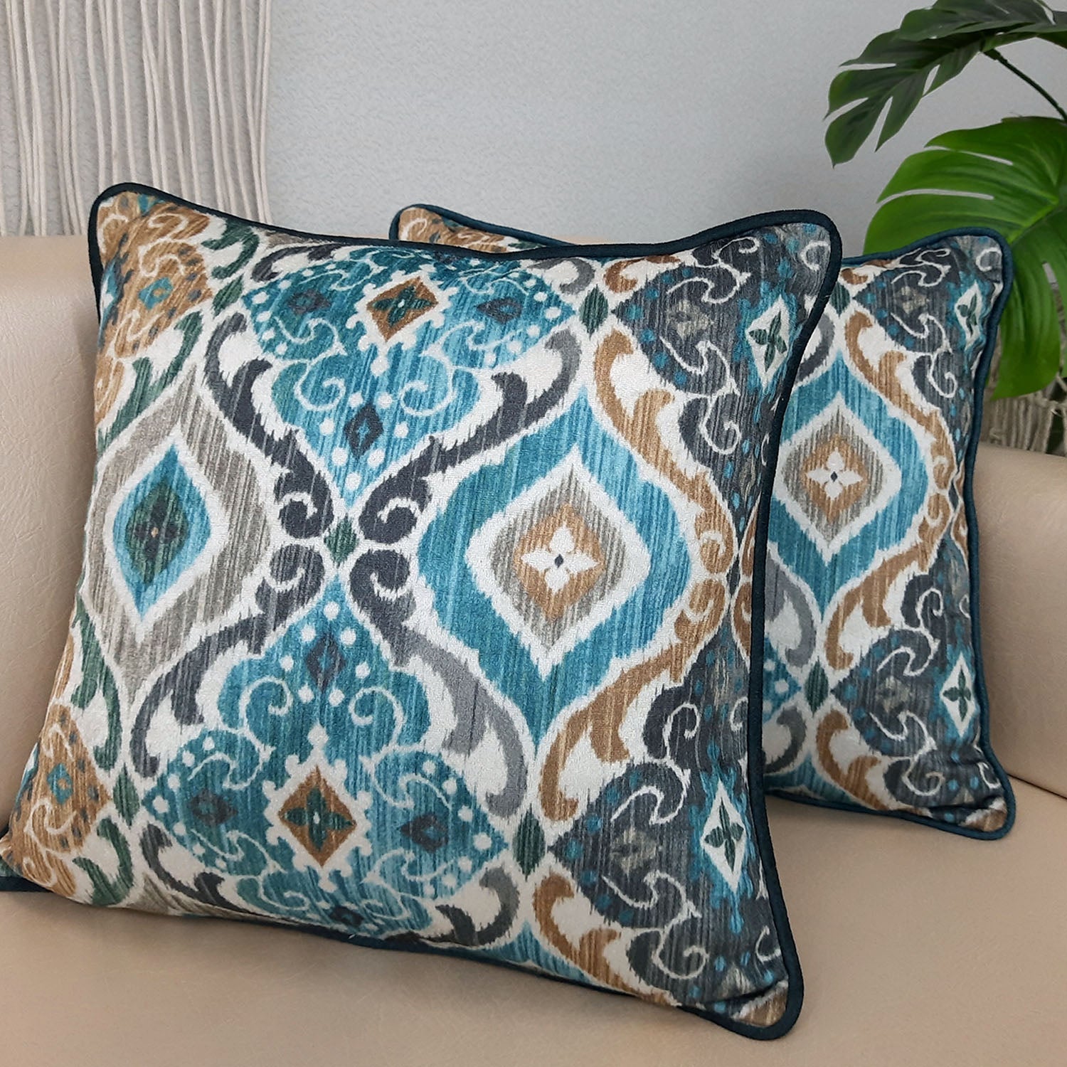 Cushion Cover Beautiful Traditional Design Best Price 40cm x 40cm Loomkart