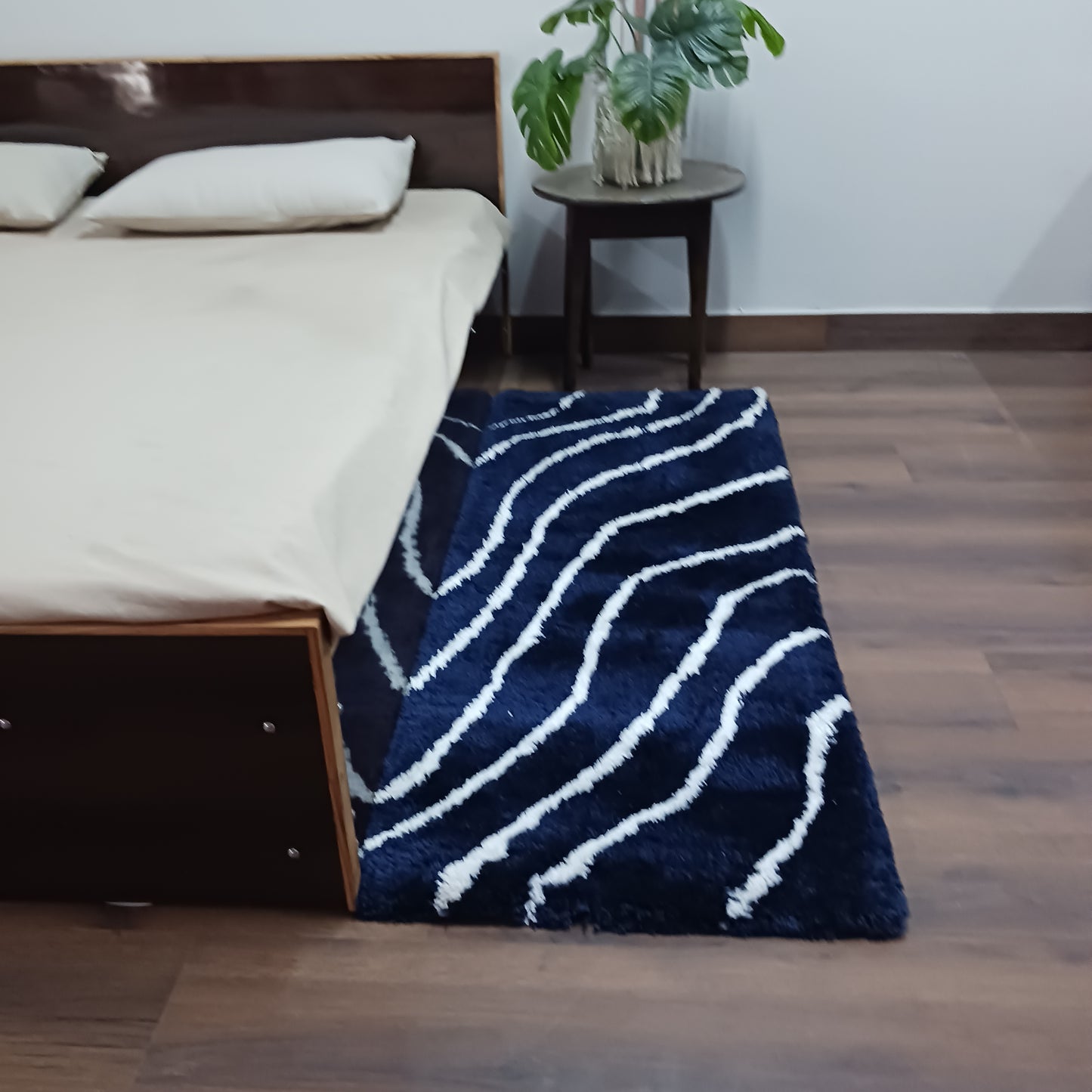 Handloom Shaggy Navy Carpet With White Wave Design /Bedside Runners by Avioni Home