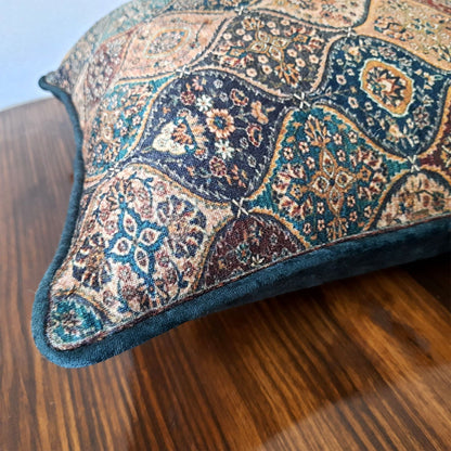 Cushion Cover – Beautiful Persian Design – 40cm x 40cm (~16″ x 16″)