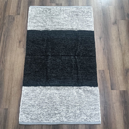 Avioni Handloom Cut Shuttle Rugs by Master Artisans | Soft Touch | Home Washable | Black and Grey Silver | Reversible - 3 feet x 5 feet (~90 cm x 150 cm)