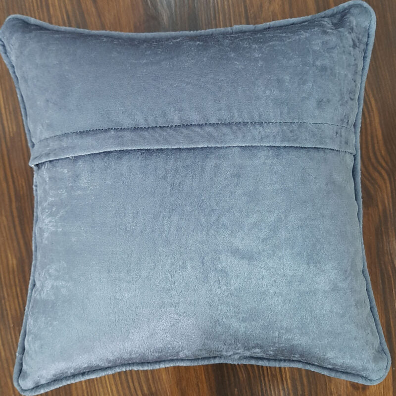 Cushion cover with outlet filler