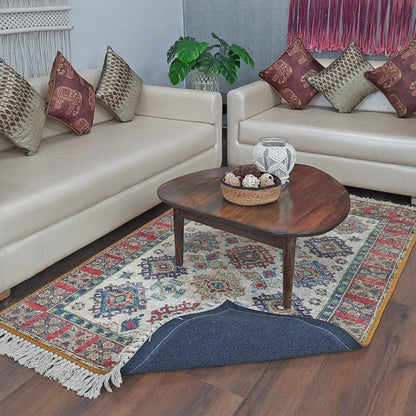 Faux Silk Carpet Beautiful Traditional Persian Design – Carpet for Living Room – Avioni