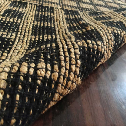 Avioni Home Eco Collection – Cotton & Jute Handwoven Square Pattern Carpet