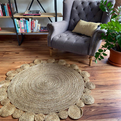 Avioni Home Eco Collection – Handwoven Braided Jute Round Carpet with Small Circle Borders