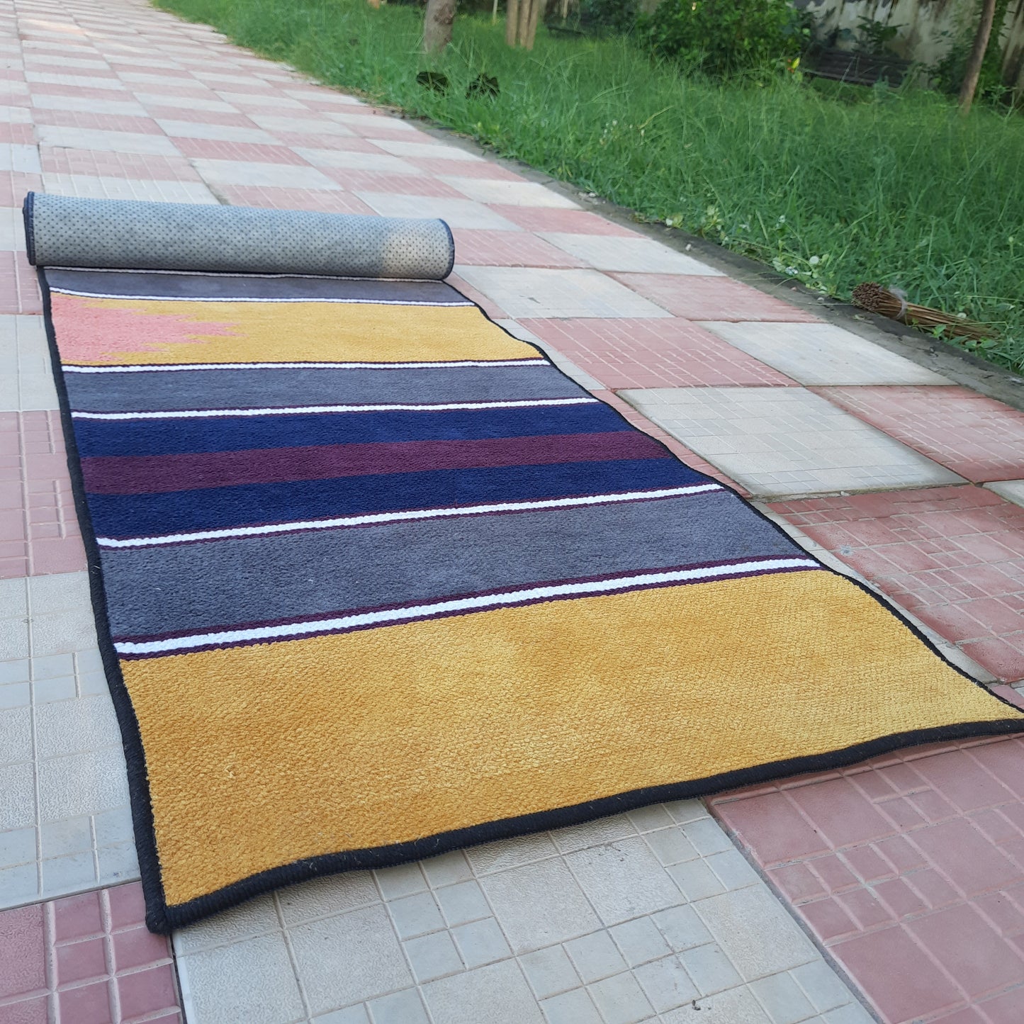 Avioni Luxury Soft Premium 100% Chenille Multi Color Yoga Mat 60cm x 200cm (~2×6Feet)