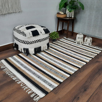 AvioniHome Birchwood Collection : Modern Jute/PET Yarn Handmade Area Carpet| Design: CARJUTPET0011-WIBAC