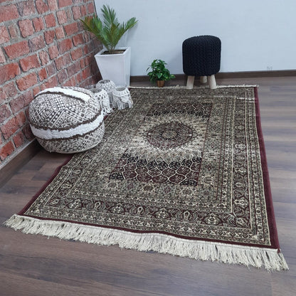 Persian Rugs – Premium Silk Carpet – 120cm x 180cm (~4×6 Feet)-Avioni